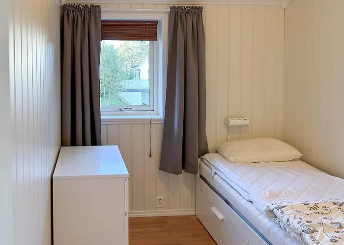 Semesterbostad 6 Person In